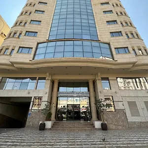2* فندق هوليداي بالاس